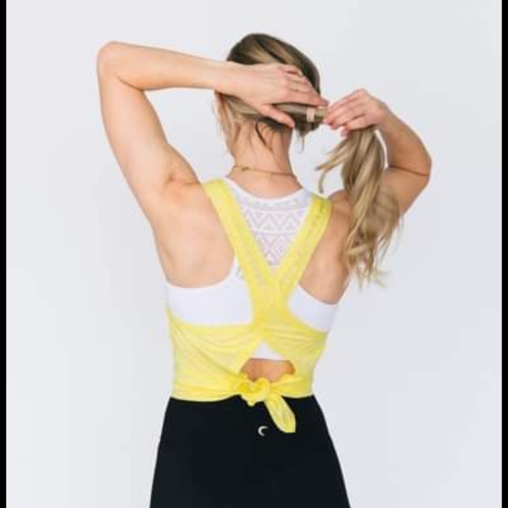 NWT Zyia Lemon Nimbus Split Back Tank